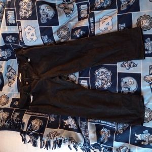 Women's black Levi jeans